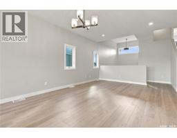 Bedroom - 526 Kinloch Court, Saskatoon, SK S7M5X1 Photo 10