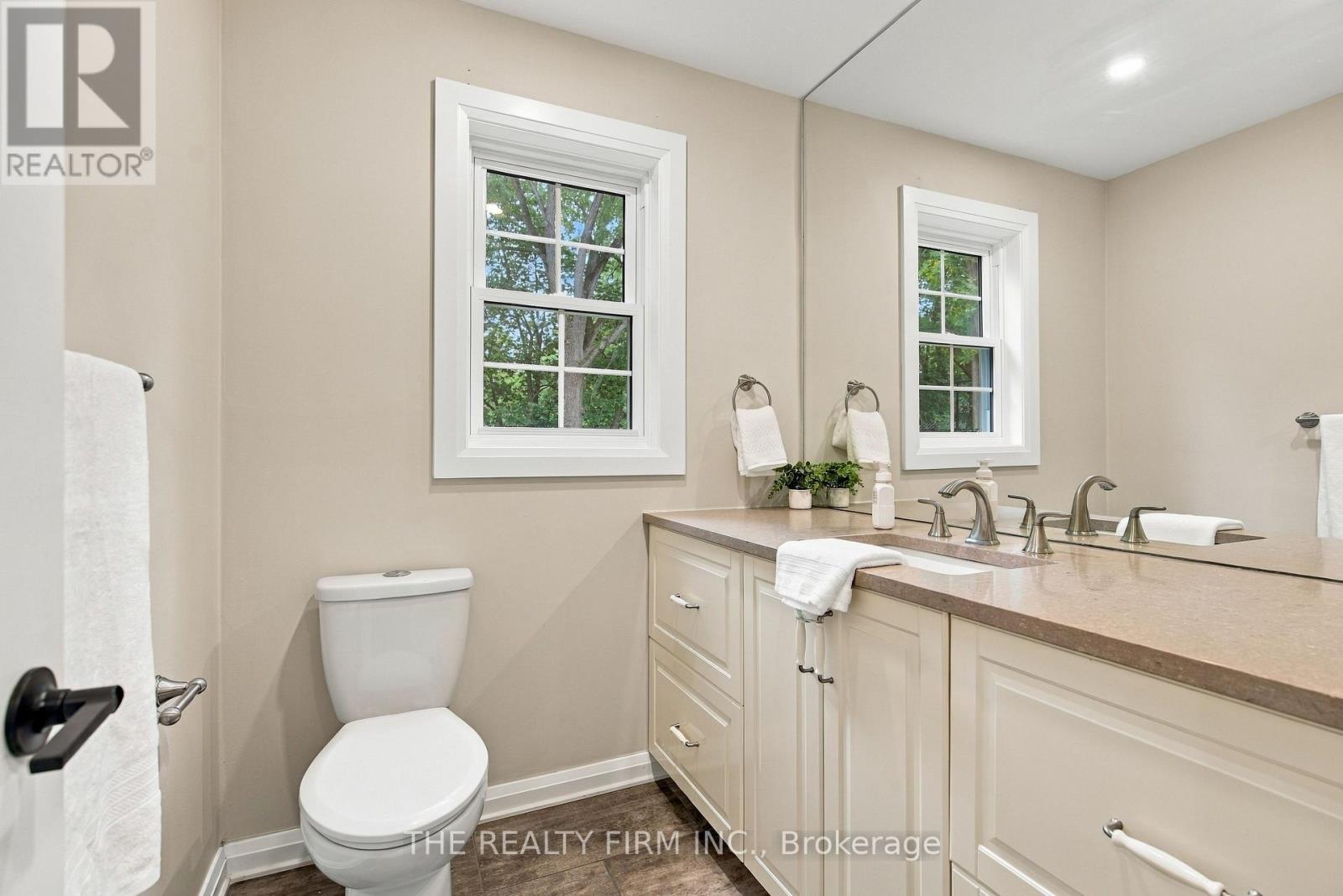 51 HAMPTON CRESCENT - Image 24
