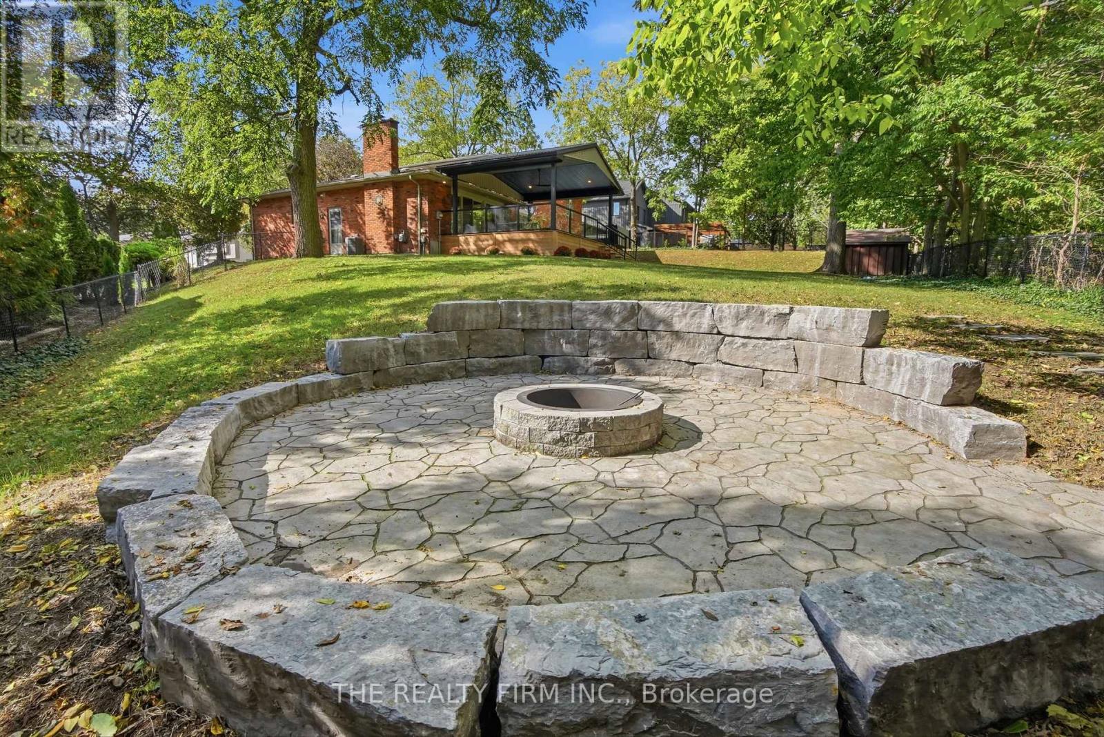51 HAMPTON CRESCENT - Image 49