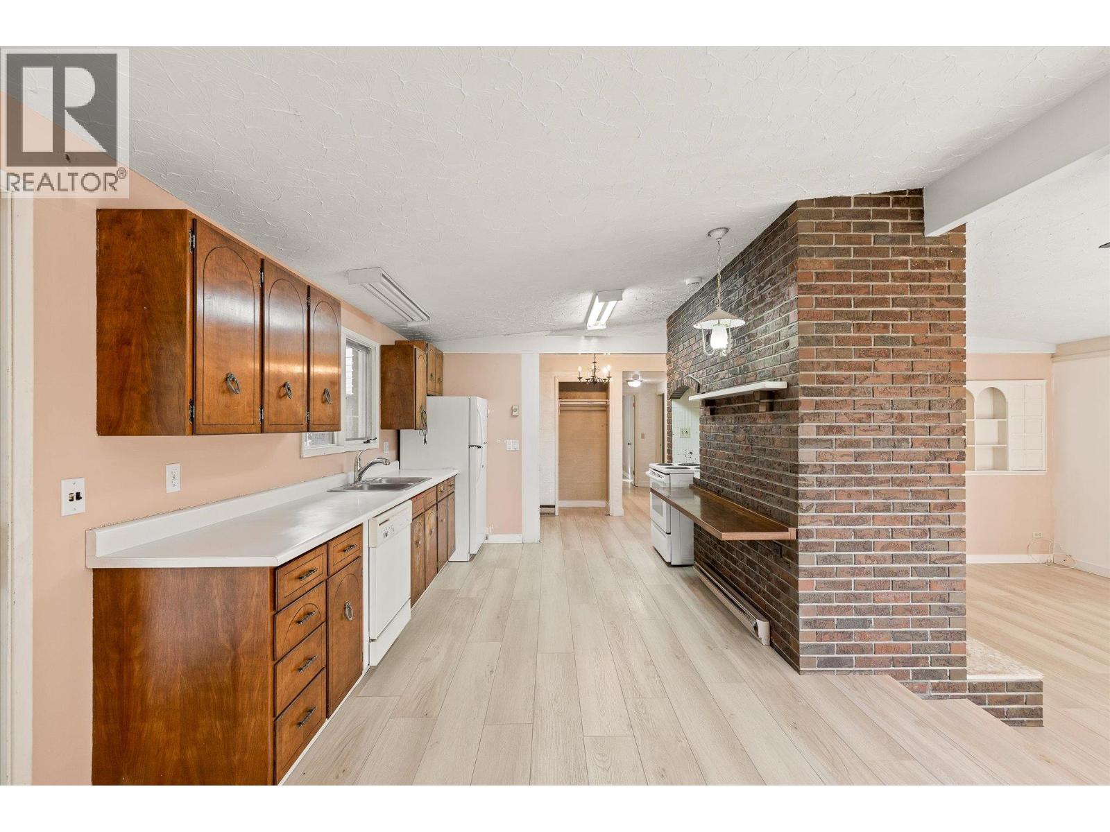 4583 Bonjou Road, Kelowna