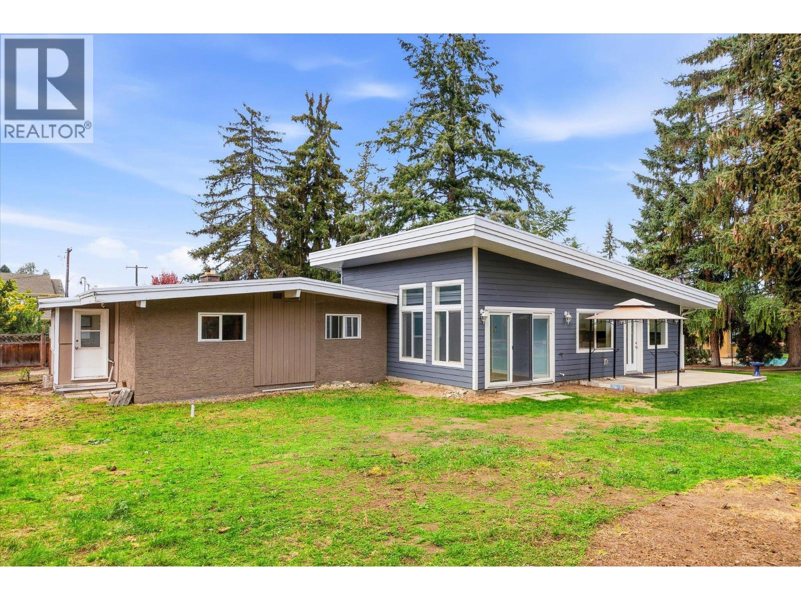 4583 Bonjou Road, Kelowna