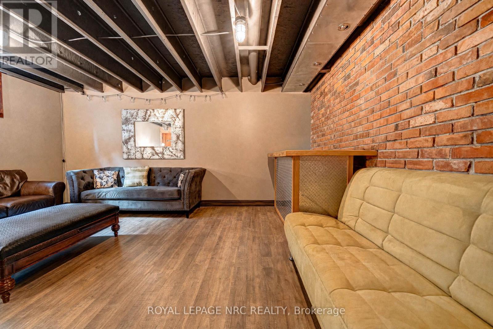 3 Luther Avenue — photo 45