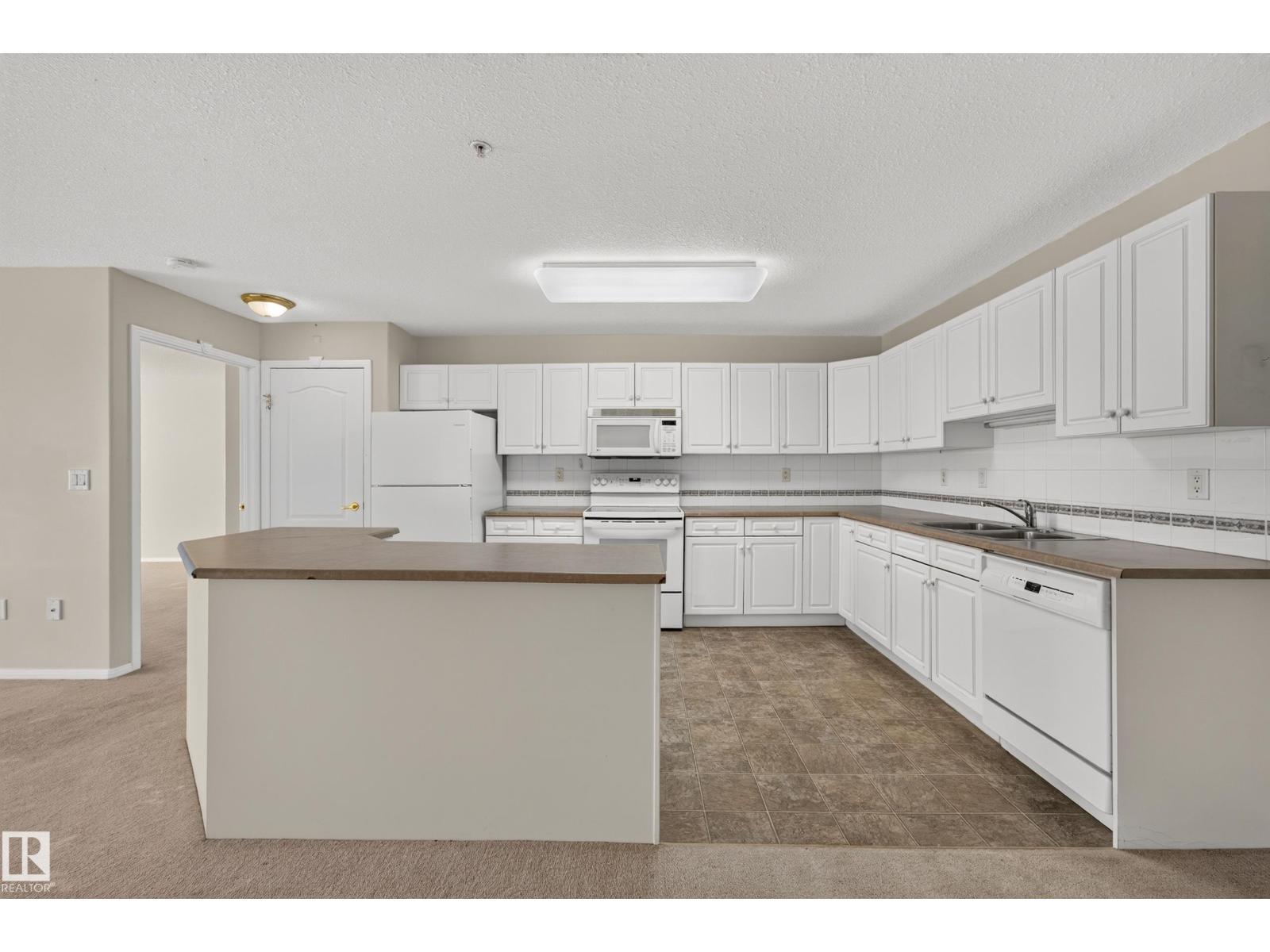 #306 8922 156 ST NW - 14