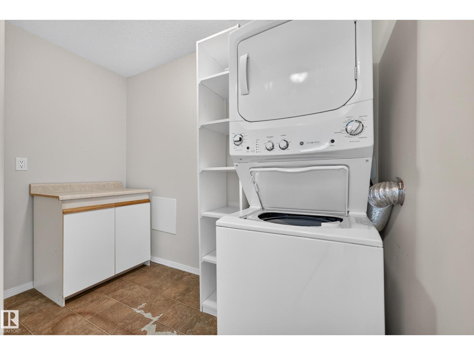 #306 8922 156 ST NW - 33