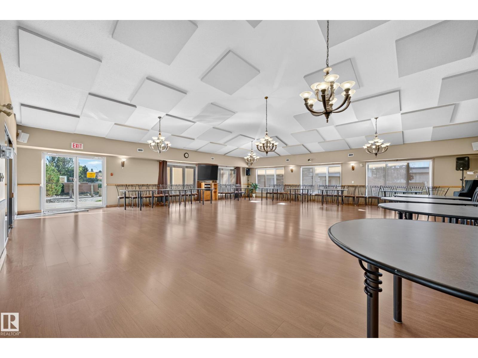 #306 8922 156 ST NW - 47
