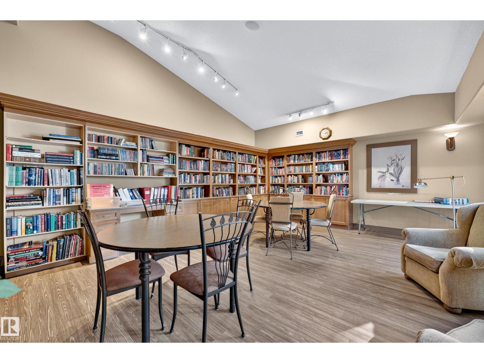 #306 8922 156 ST NW - 50