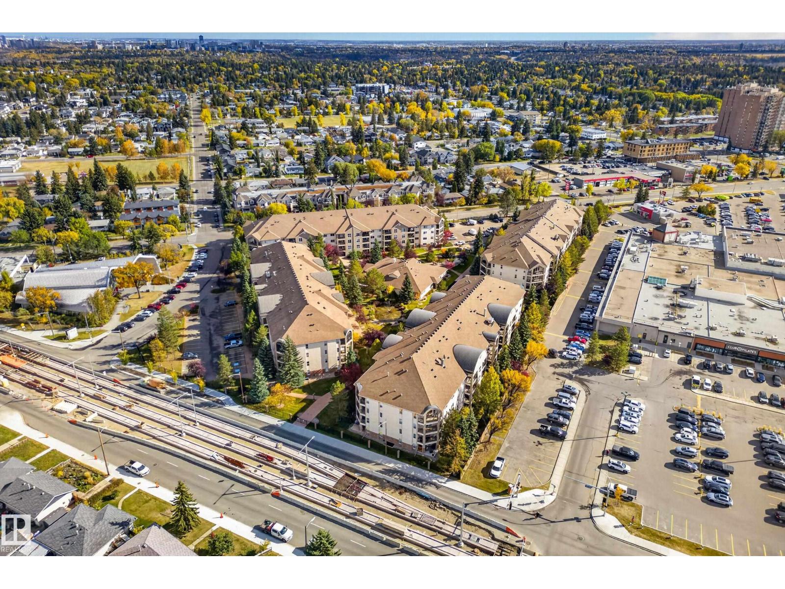 #306 8922 156 ST NW - 6
