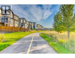 160 BELVEDERE Drive SE - photo 3