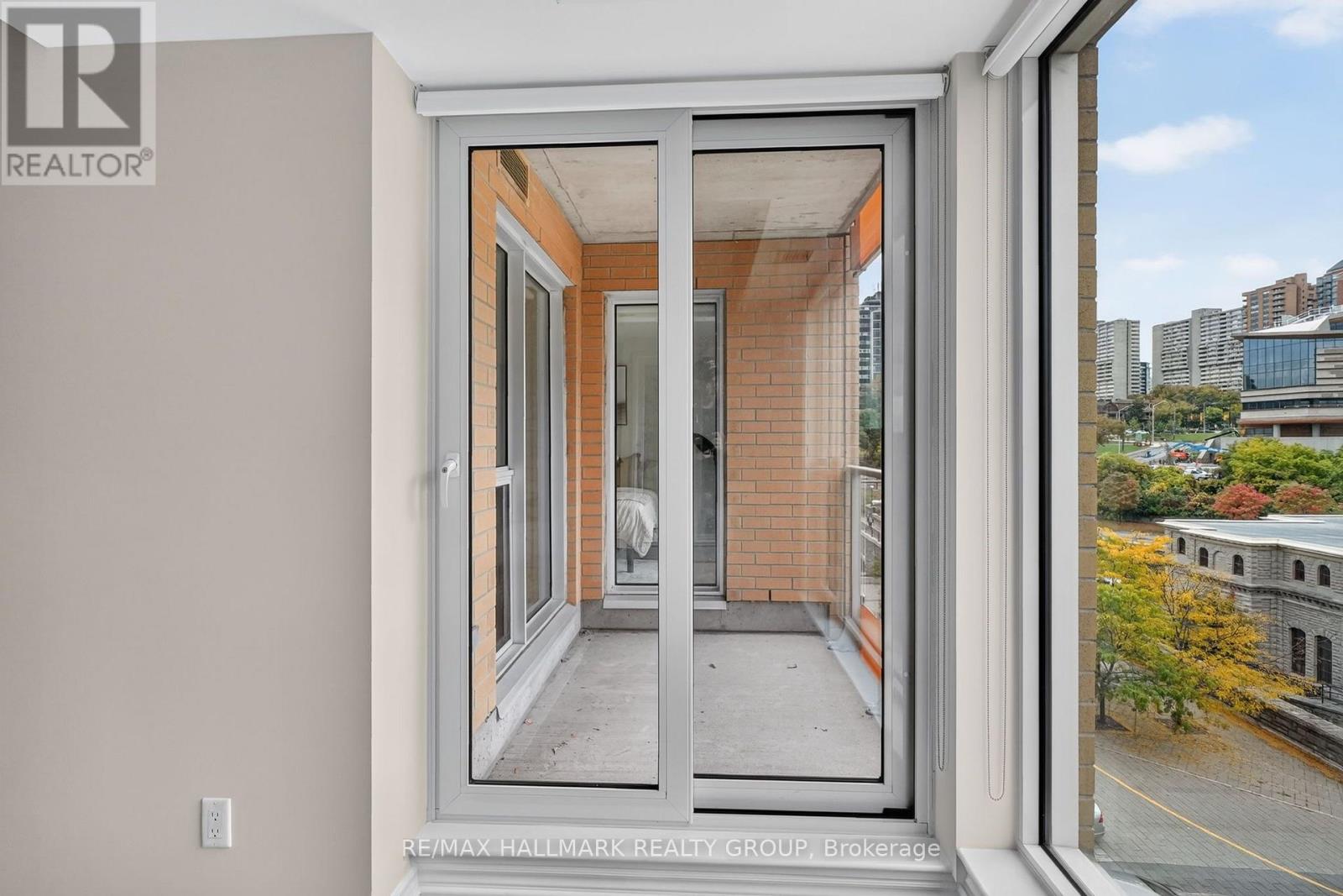 #405 250 LETT STREET - Image 26