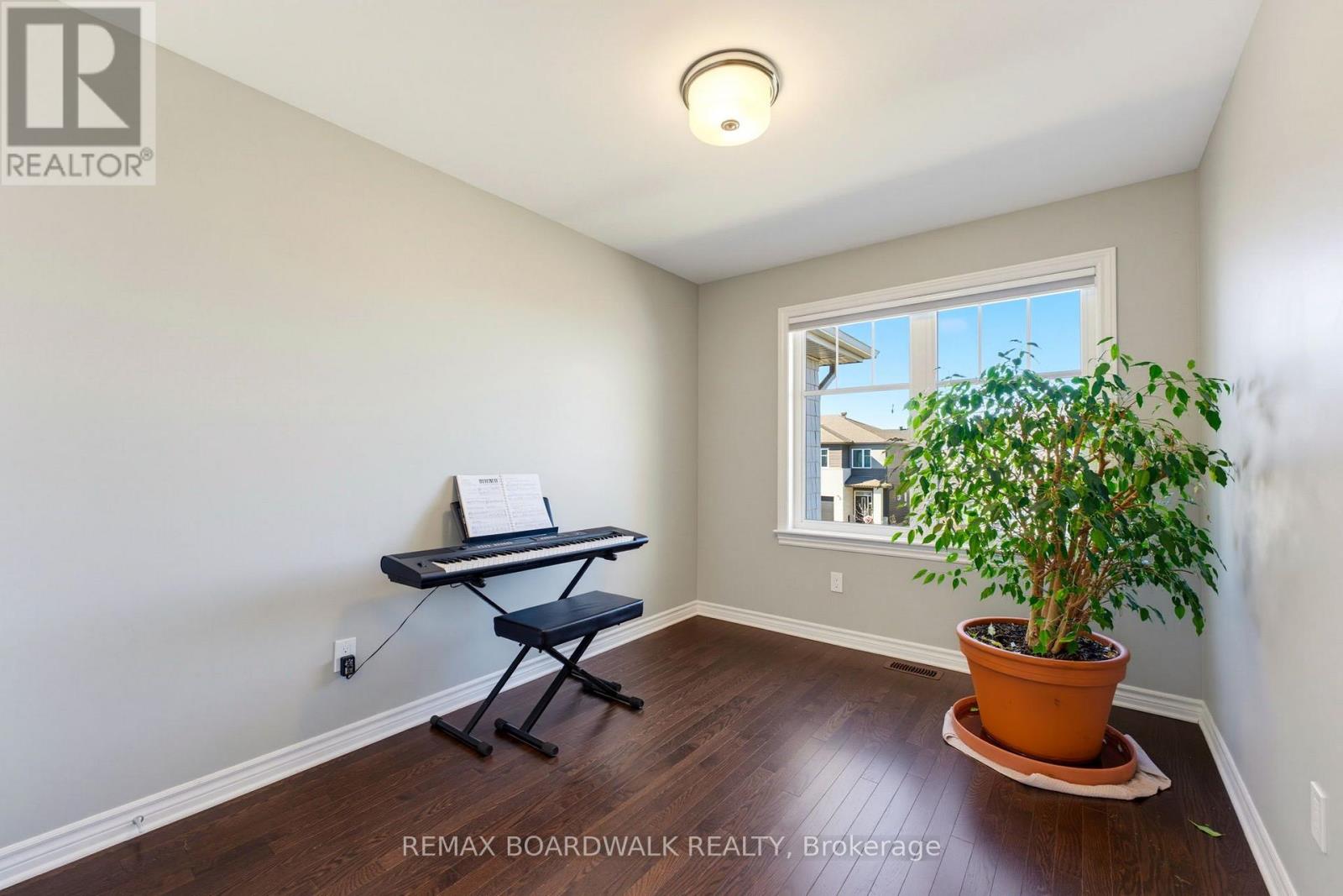 322 COSANTI DRIVE - 21