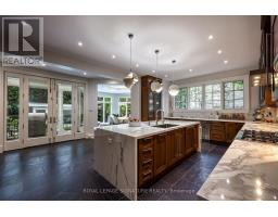 6 Vernham Avenue, Toronto, ON M2L2B2 Photo 17