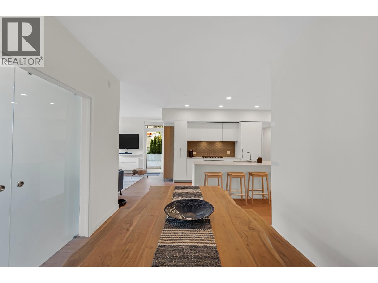 221 1500 SCOTT CRESCENT, Squamish