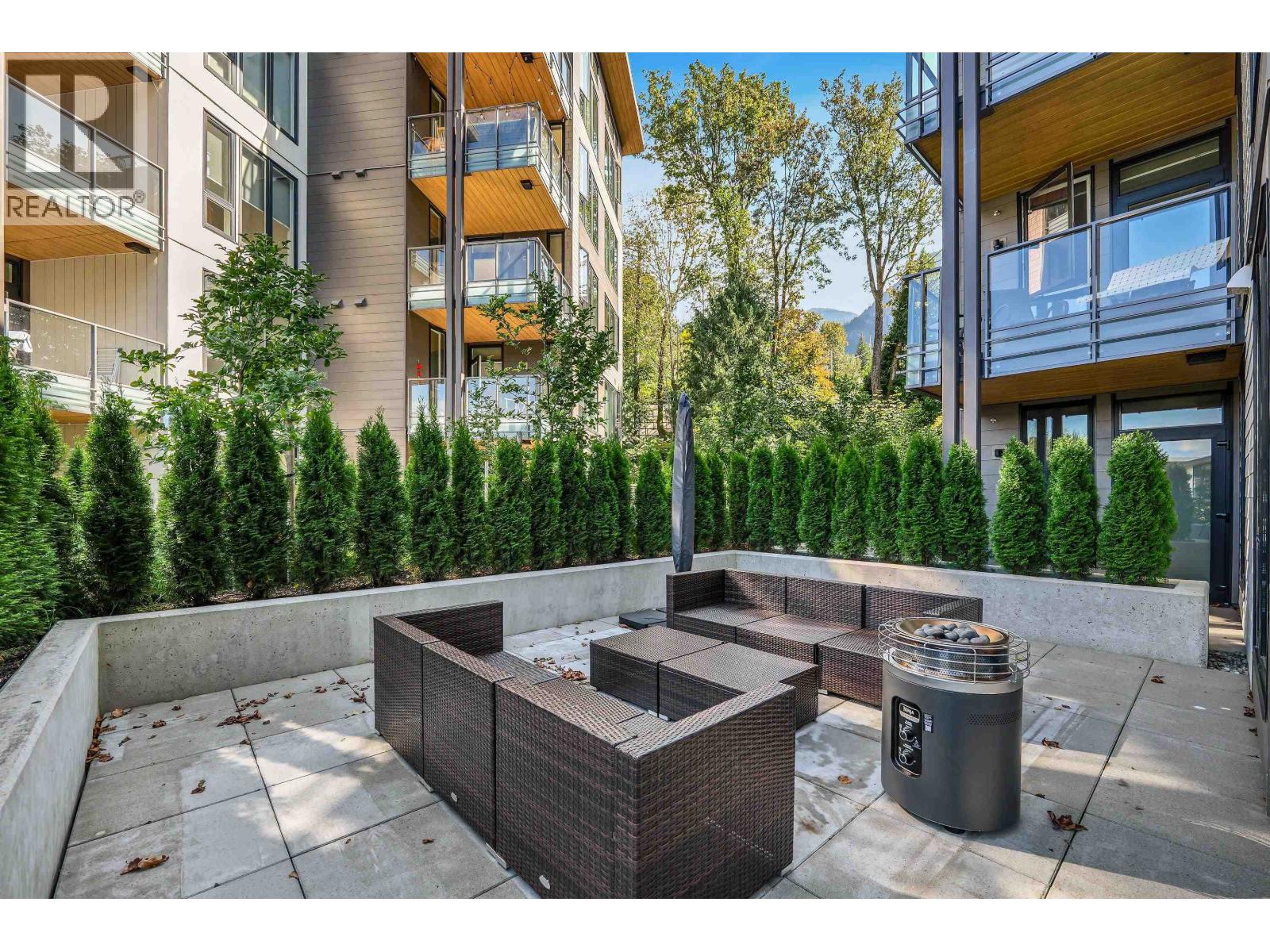 221 1500 SCOTT CRESCENT, Squamish