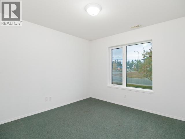 146 FALCON DRIVE - Image 19