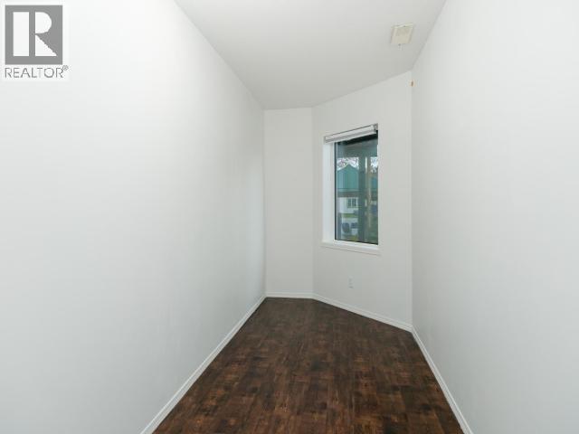 146 FALCON DRIVE - Image 21