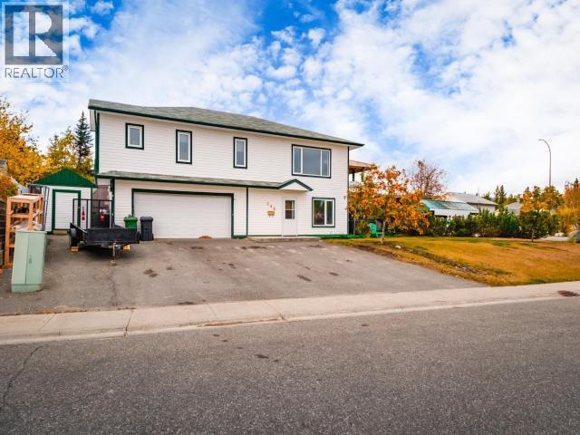 146 FALCON DRIVE - Image 34