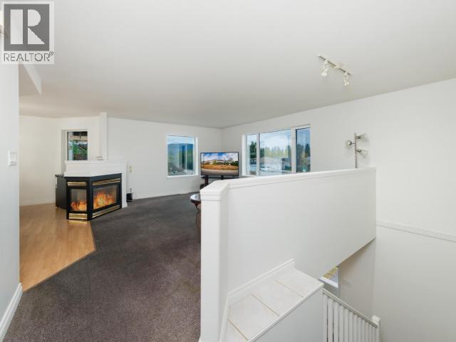 146 FALCON DRIVE - 6