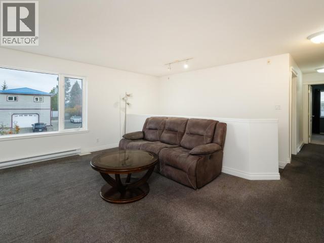 146 FALCON DRIVE - 7