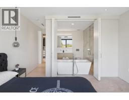 4188 Puget Drive, Vancouver, BC V6L1V1 Photo 23