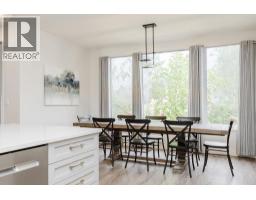 420 Solaz Place, Gibsons, BC V0N1V5 Photo 11