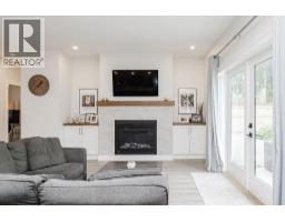 420 Solaz Place, Gibsons, BC V0N1V5 Photo 15