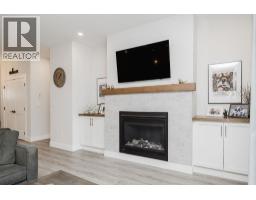 420 Solaz Place, Gibsons, BC V0N1V5 Photo 16