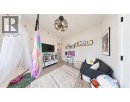 420 Solaz Place, Gibsons, BC V0N1V5 Photo 23