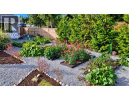 420 Solaz Place, Gibsons, BC V0N1V5 Photo 32
