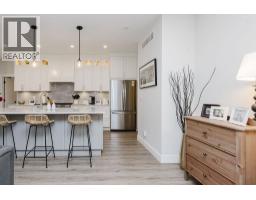 420 Solaz Place, Gibsons, BC V0N1V5 Photo 8
