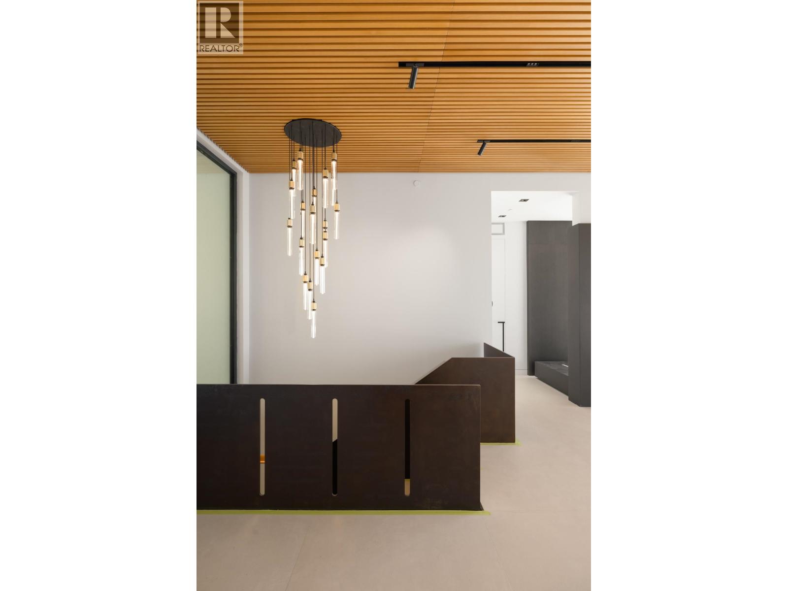2484 OTTAWA AVENUE, West Vancouver