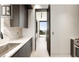 2484 Ottawa Avenue, West Vancouver, BC V7V2T1 Photo 12