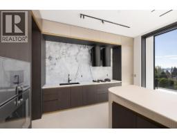 2484 Ottawa Avenue, West Vancouver, BC V7V2T1 Photo 14