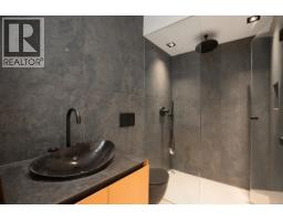 2484 Ottawa Avenue, West Vancouver, BC V7V2T1 Photo 15