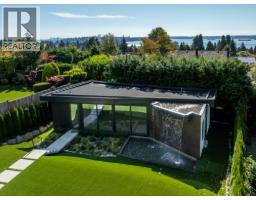 2484 Ottawa Avenue, West Vancouver, BC V7V2T1 Photo 33