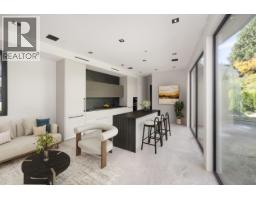 2484 Ottawa Avenue, West Vancouver, BC V7V2T1 Photo 35