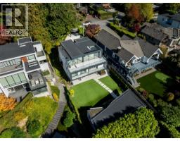 2484 Ottawa Avenue, West Vancouver, BC V7V2T1 Photo 39