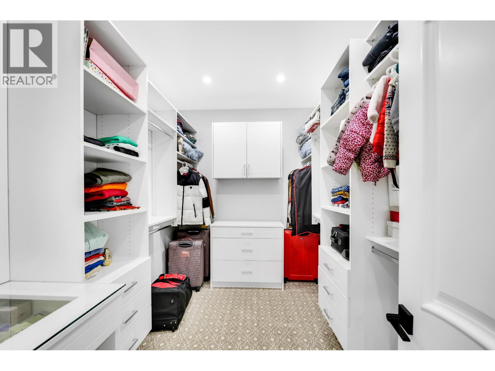 40231 KINTYRE DRIVE, Squamish