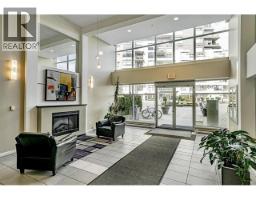 602 9298 University Crescent, Burnaby, BC V5A4X8 Photo 12