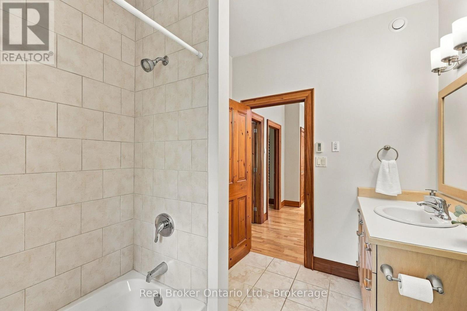 245589 22ND SIDE ROAD - Image 27