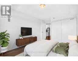 602 - 35 Saranac Boulevard, Toronto, ON M6A2G4 Photo 13