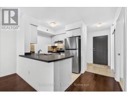 602 - 35 Saranac Boulevard, Toronto, ON M6A2G4 Photo 7