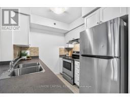 602 - 35 Saranac Boulevard, Toronto, ON M6A2G4 Photo 8