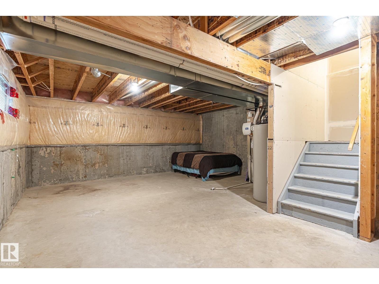 #27 85 SPRUCE VILLAGE DR - Image 34