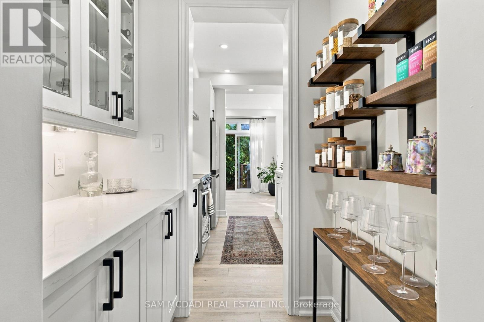 25 Premium Way, Mississauga, ON photo 7