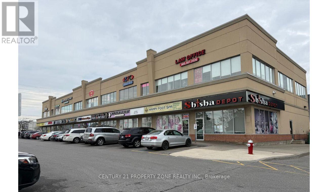 808 BRITANNIA ROAD, Mississauga (East Credit)