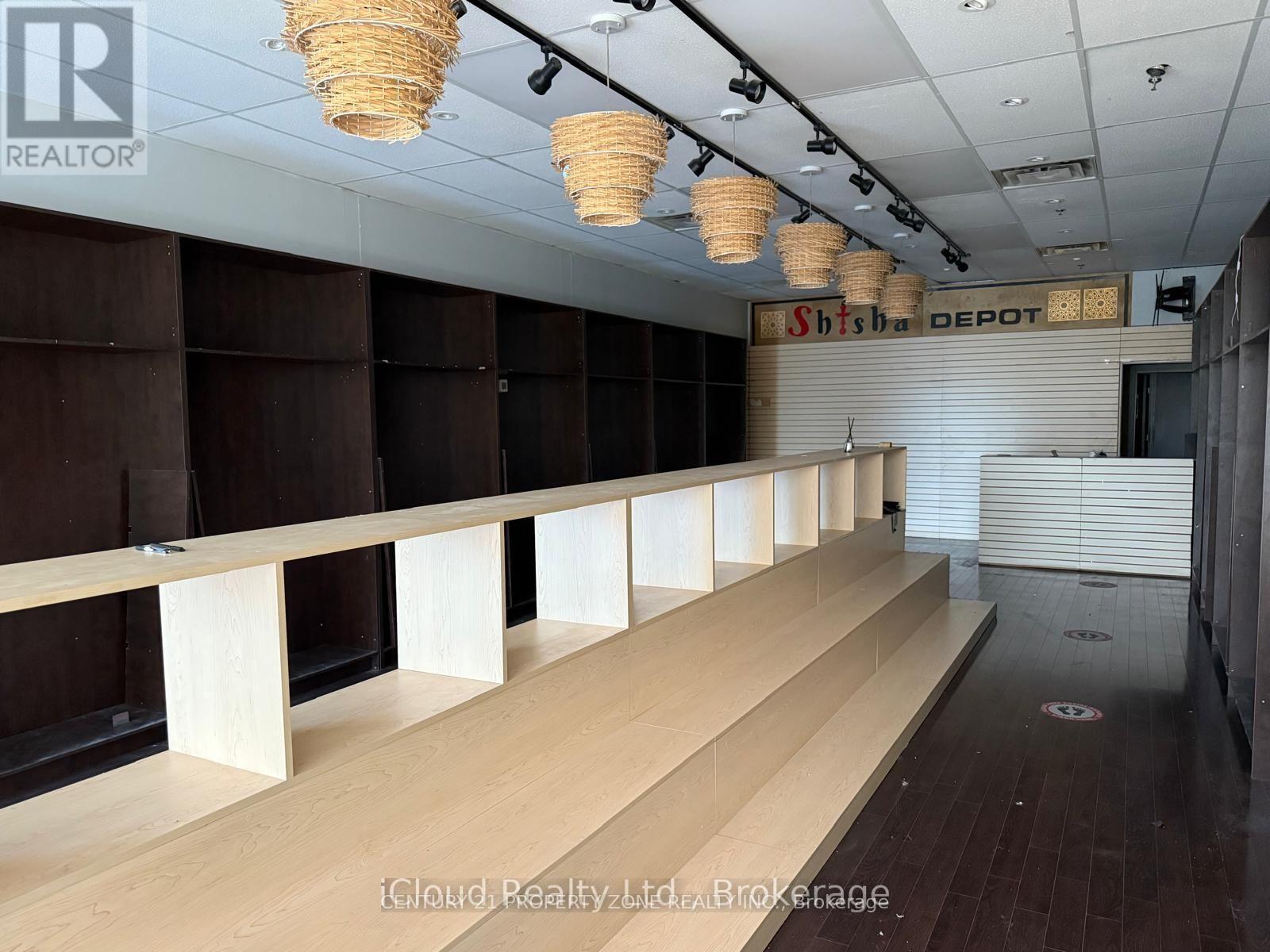808 BRITANNIA ROAD, Mississauga (East Credit) — photo 2