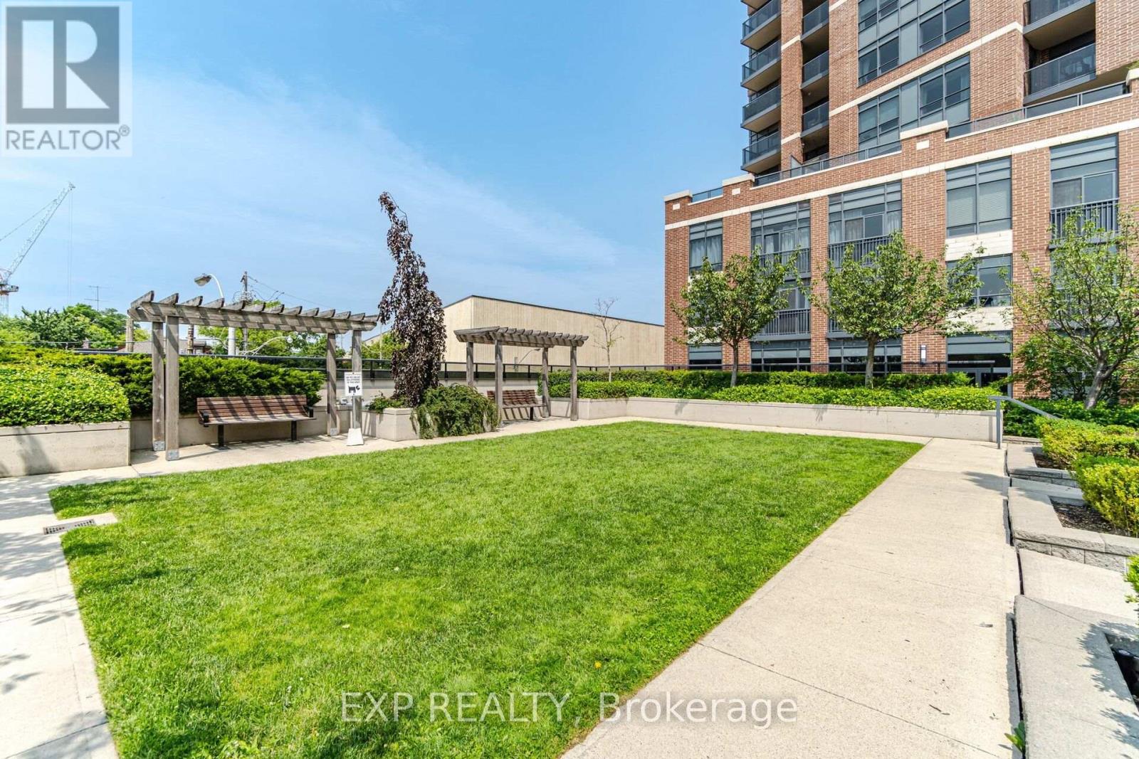 1030- 60 Heintzman Street, Toronto, ON photo 29