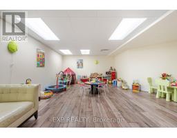 1030 - 60 Heintzman Street, Toronto, ON M6P5A1 Photo 24