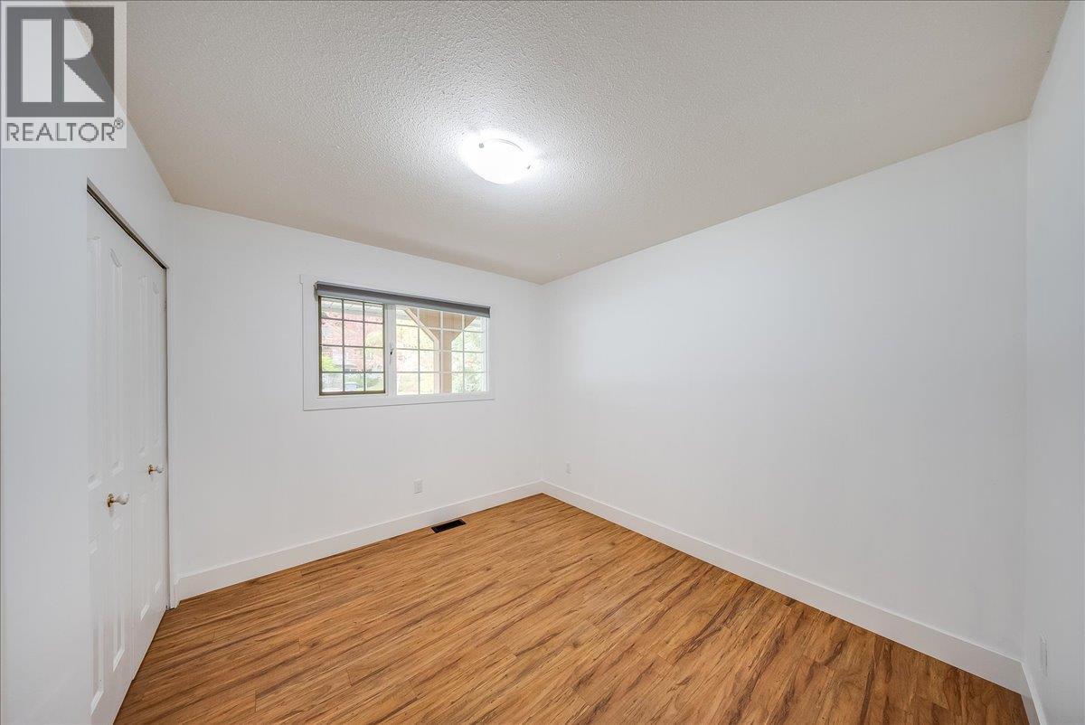 2421 12th Avenue, Castlegar