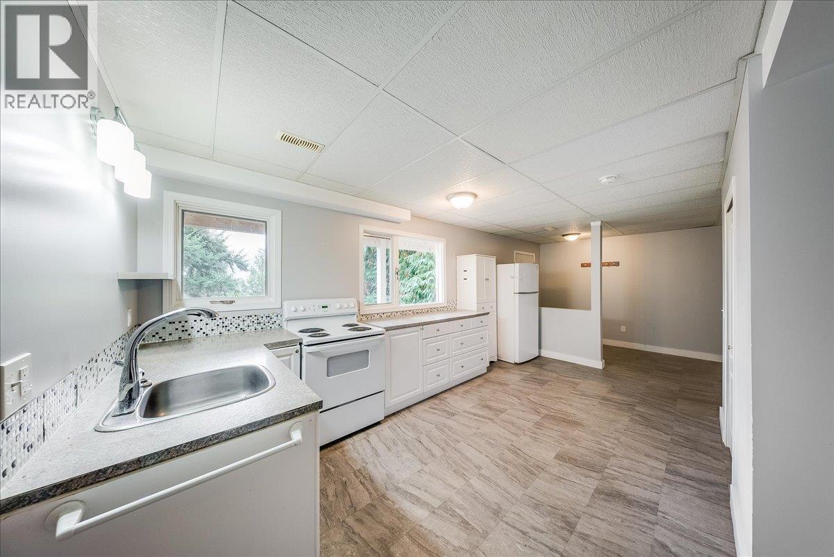 2421 12th Avenue - 25